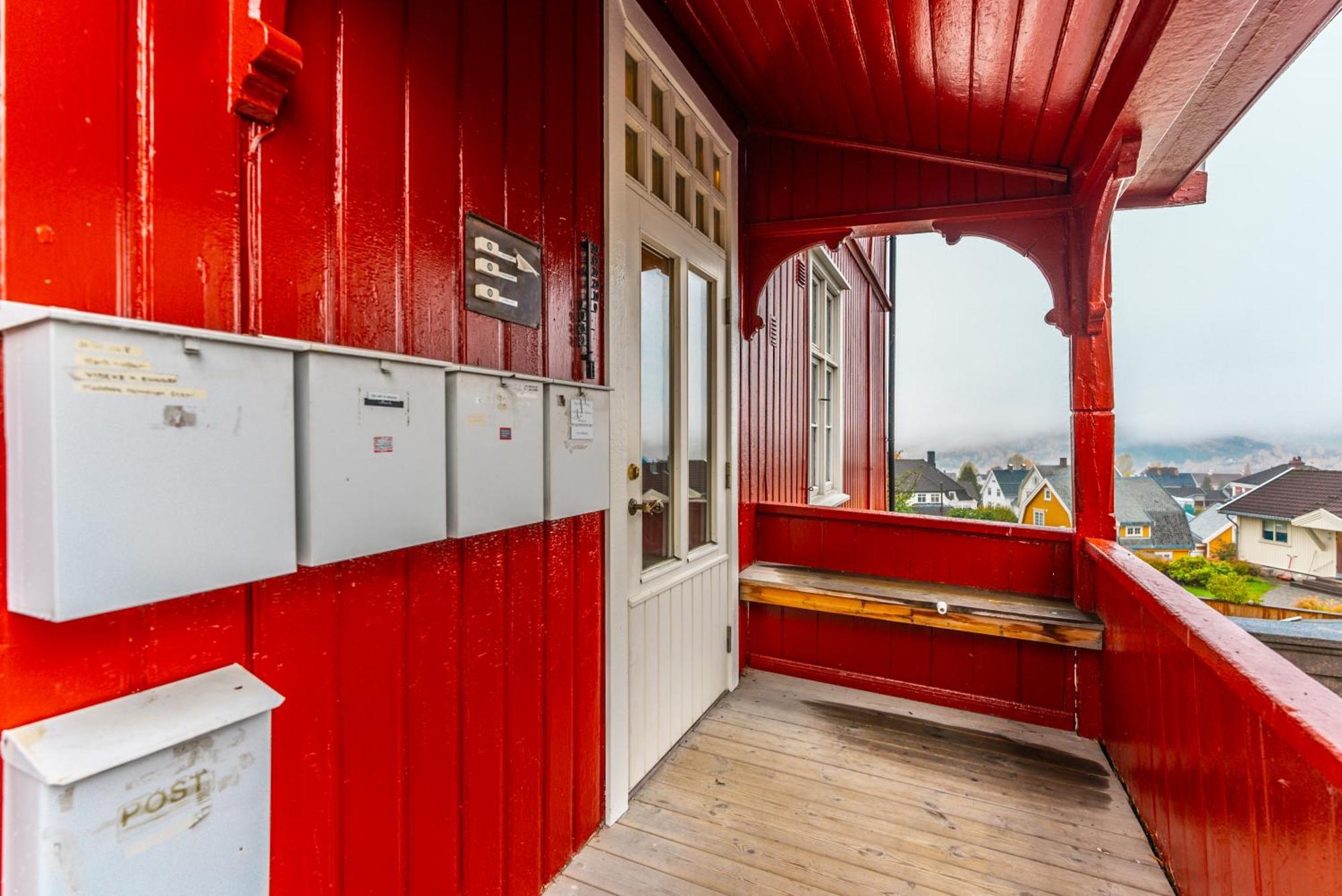 Toppleilighet I Sentrum Av Лиллехамер Экстерьер фото